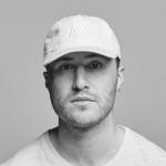 artist image Mike Posner I Took A Pill In Ibiza (Seeb Radio Edit) (Топ Европа плюс 2016) At Night, Alone.