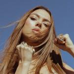 artist image Elvana Gjata Njesoj Njesoj - Single