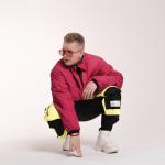 artist image MIRBRO Глаза Дым (Saga) Прятки - Single