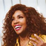 artist image Gloria Gaynor Amazing Grace Testimony
