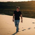 artist image Невiдомий 012 NUNTASII - Spunei mama lui All Around Me