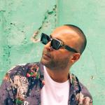 artist image Arash feat. Sean Paul She Makes Me Go (feat. Sean Paul) [Extended Edit] She Makes Me Go (feat. Sean Paul) [Remixes] - EP